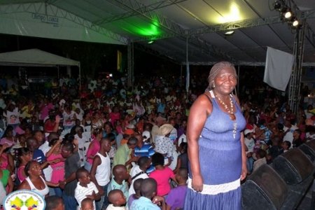 Cantores de Río tocó a los bonaverenses