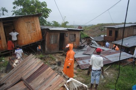 Siete viviendas colapsaron por las fuertes lluvias registradas en Buenaventura