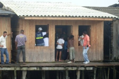 Hidropacífico S.A. E.S.P. y Comité Intergremial, cumplen sueño a María de los santos y sus ocho hijos de tener casa nueva