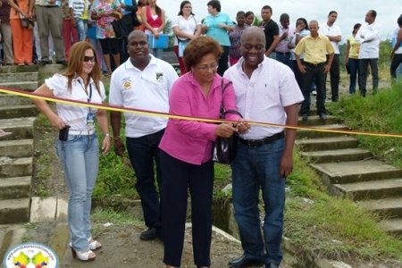 Comfamar – Comfenalco Valle y la Administración Distrital  entregaron viviendas a  26 familias bonaverenses