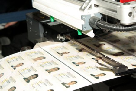 Un promedio de 8.700 cédulas de ciudadanía amarillas con hologramas produce diariamente la Registraduría Nacional