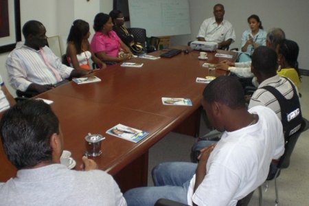 Apuestas Unidas realizó reunión de septiembre con los clientes