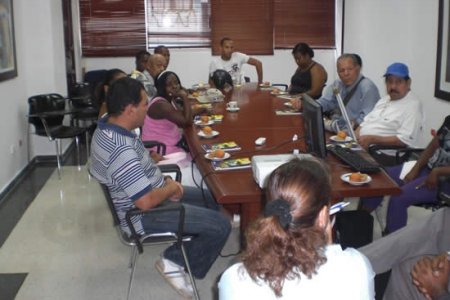 Apuestas Unidas en una nueva reunión mensual con los clientes