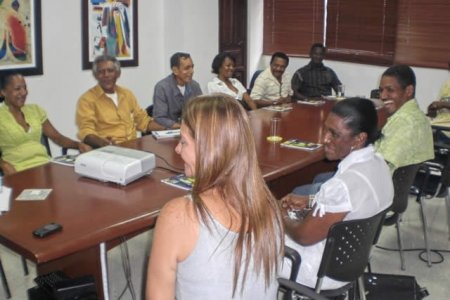 Apuestas Unidas realizó su reunión mensual con los clientes