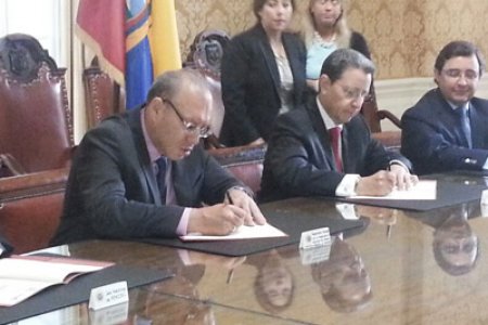 La Registraduría Nacional firma convenio de cooperación para identificación en zonas de frontera con entidades de Perú y Ecuador