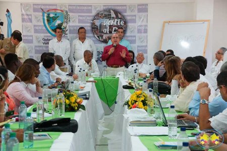 Gobernador del Valle realizó consejo de gobierno en Buenaventura