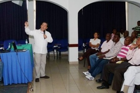 Conversatorio sobre obras de acueducto dejó muchas dudas