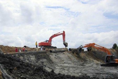 Daño ocasionado a tubería de agua en la vía alterna afecta al 50 por ciento de la ciudad
