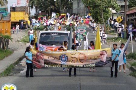 Normal Juan Ladrilleros celebró los 50 años de su creación