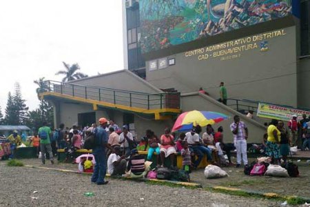 Enfrentamientos entre las farc y la Infantería de Marina ocasiona desplazamiento en Buenaventura
