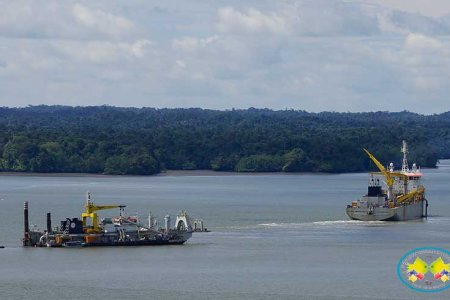 La Sociedad Portuaria y Jan de Nul  firman contrato para el  dragado  de  profundización  de franja de atraque y dársena de maniobras