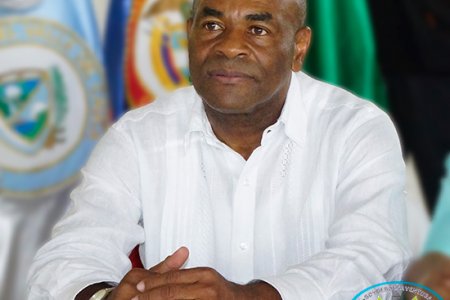 Senador Edinson Delgado exige solución a la crisis de Acandí – Chocó