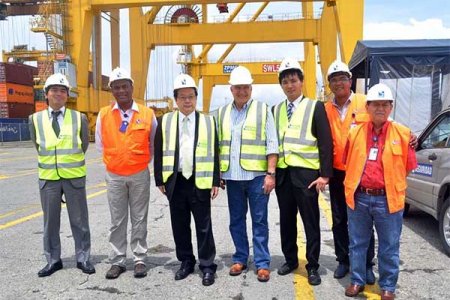 Embajador de Japón visitó la Sociedad Portuaria Regional de Buenaventura