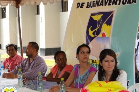 La alcaldía cumplió con la entrega de 200 títulos de propiedad a igual número de familias en la ciudad