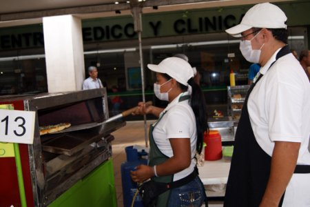 Feria FONEDE: un camino para salir del desempleo