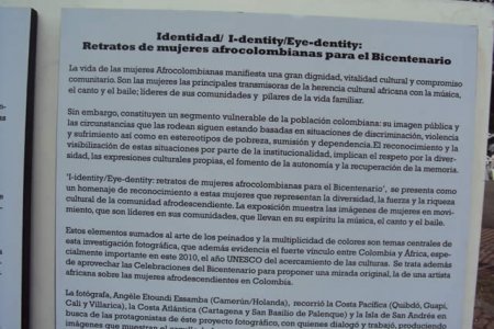 El Grupo Activos Culturales Afro (ACUA) exhibió la exposición Retratos de Mujeres Afrocolombianas para el Bicentenario