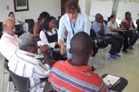 Apuestas Unidas realizó reunión mensual con los clientes