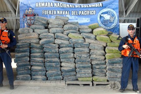 Armada Nacional incauta 15 toneladas de cemento en Buenaventura