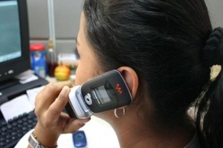 A través de Internet, las llamadas globales salen a precios locales