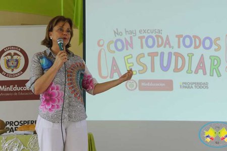 En el año 2013 no hicimos auditoría y volveremos en el año 2014: Ministra de Educación