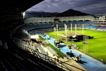 Avanza el montaje de la tarima para el Festival Petronio Álvarez