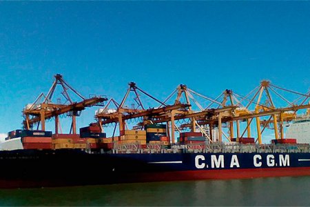 Motonave CMA CGM NABUCCO, otro portacontenedores post Panamax que arriba a los muelles de la Sociedad Portuaria de Buenaventura