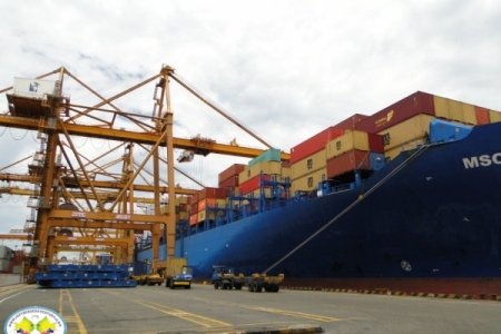 La Motonave MSC EGYPT con capacidad para 5600 Teus recaló con éxito en el Muelle 8 de la Sociedad Portuaria