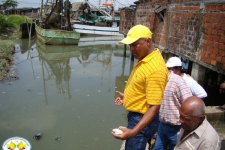 Alcalde visitó obras de pavimentación que se realizan en la ciudad
