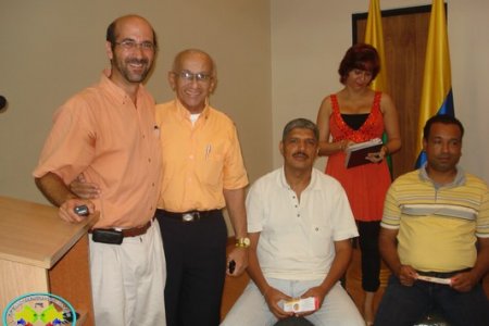 Importante Empresario Colombiano estuvo de Visita en nuestras Playas y en la ciudad