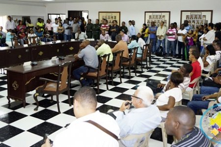 Estudiantes y Rector de Unipacífico hablaron de problemática en el Concejo de Buenaventura