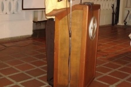 Merecido Homenaje en vida al Profesor, Historiador y Creador del Balonpesado Roberto Lozano Batalla