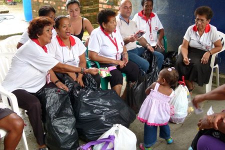 Pastoral Penitenciaria realizó entrega de regalos a hijos de internos de la cárcel local