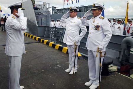 Cambio de mandos militares en unidades de la Armada Nacional en Buenaventura