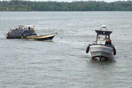 Ya son seis personas rescatadas en las últimas horas por la Armada Nacional en aguas del pacífico