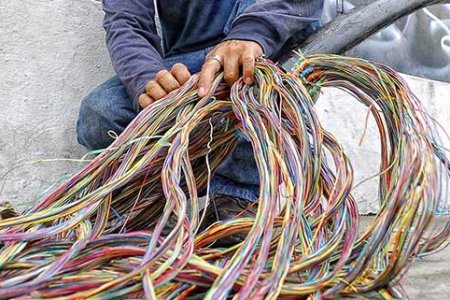 Robo de cable afecta el servicio de comunicaciones de Movistar en el barrio El Cristal de Buenaventura