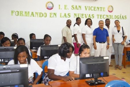 Inaugurada sala de sistemas y espacio de juegos recreativos en la Institución Educativa San Vicente