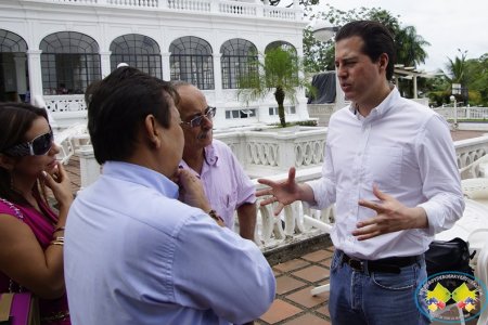 Senador Galán estuvo de visita en Buenaventura