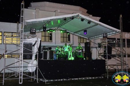 La Tarima Popular se convirtió en una opción diferente en el marco del XXX Festival Folclórico del Pacífico