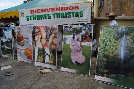 Buenaventura acoge a los visitantes y les agradece la confianza tenida en sus sitios turísticos