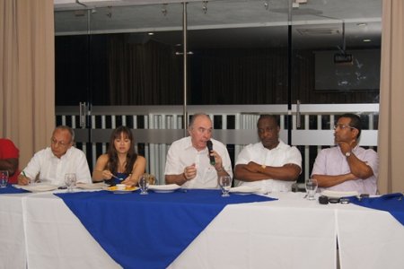 Experto en ciudad-puerto analizó desarrollo local