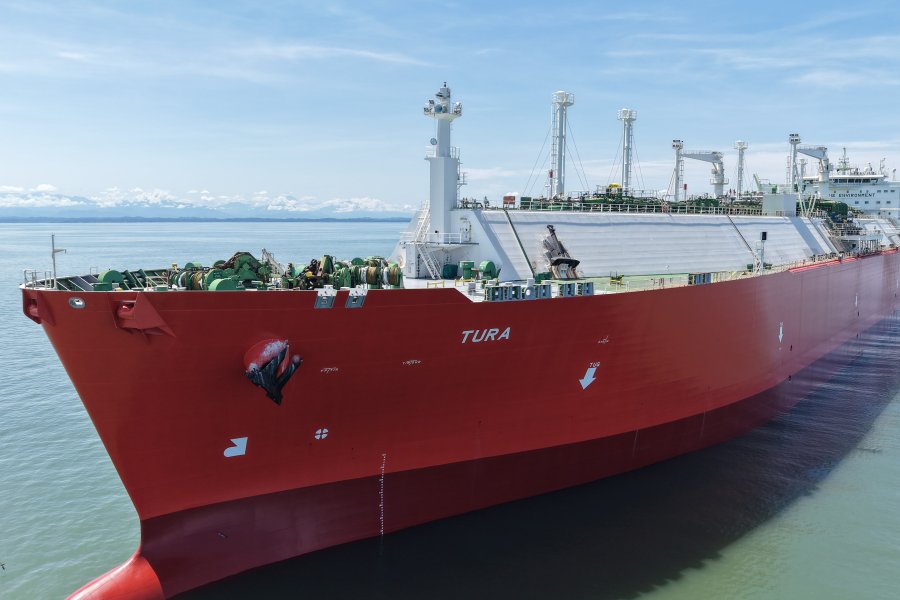 Llegó a Buenaventura la motonave FSU Tura, pieza clave del proyecto de Regasificadora del Pacífico que avanza en Buga