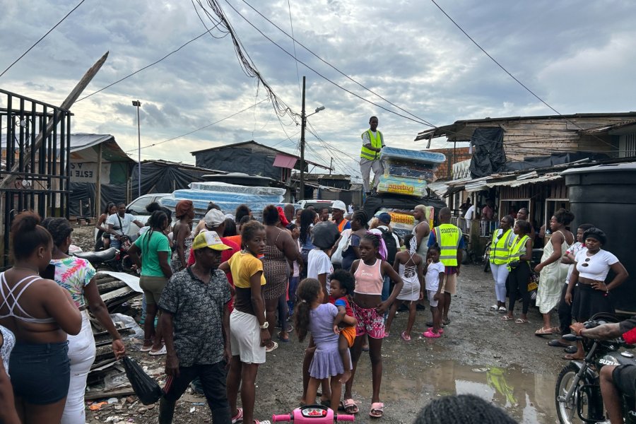 La Alcaldía Distrital de Buenaventura amplía cobertura de asistencia humanitaria a damnificados del sismo de magnitud 7.4 registrado el 10 de agosto de 2026