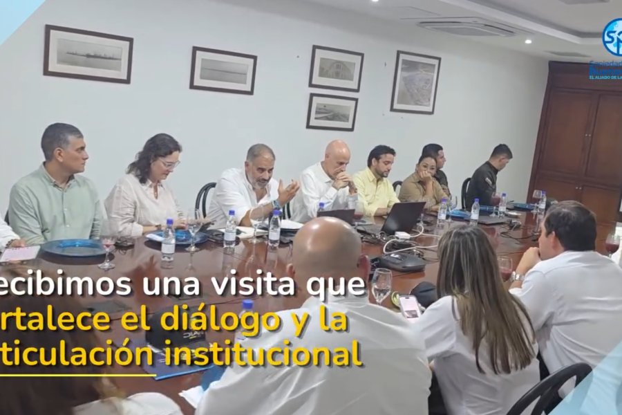 Buenaventura recibe al director de la DIAN y a autoridades de Colombia y EEUU en una jornada sobre comercio exterior y seguridad portuaria