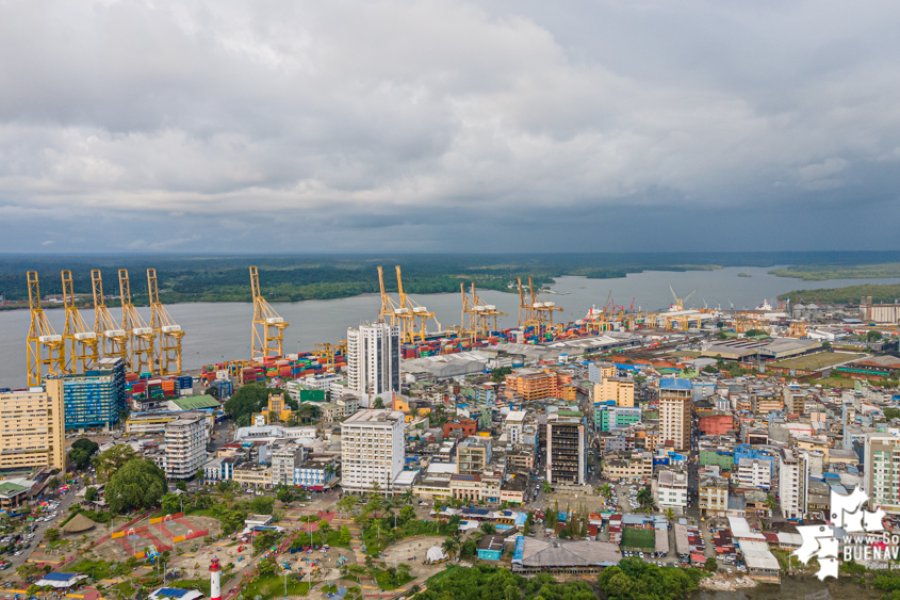 La Gobernadora del Valle pide abrir un debate sobre la competitividad de Buenaventura que incluya a sus habitantes y al puerto