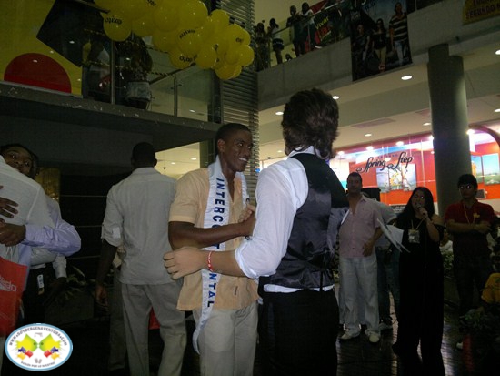Álvaro González es el Mr. Buenaventura Intercontinental 2011