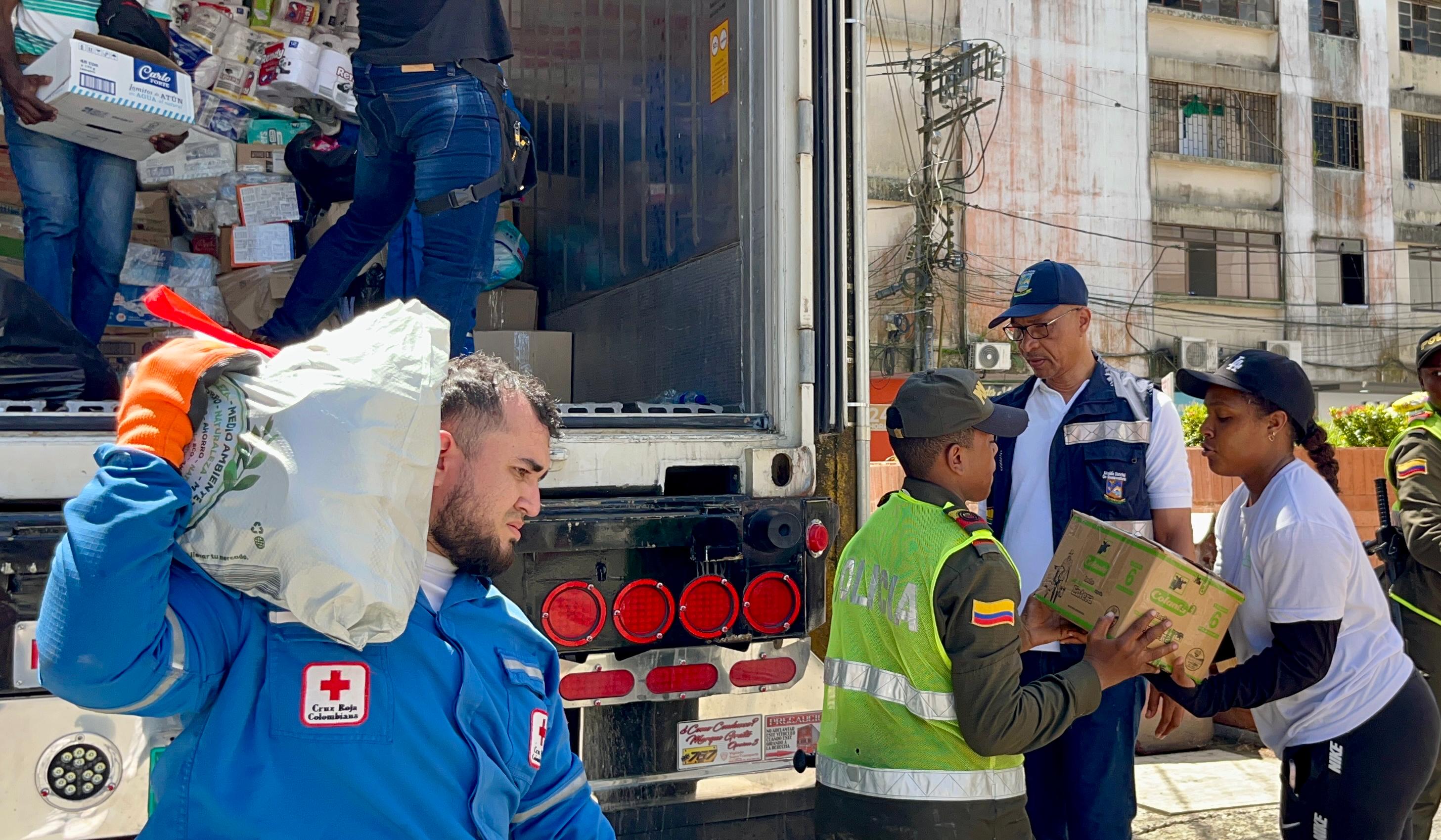 Buenaventura recibe 30 toneladas de ayuda humanitaria enviadas desde Bogotá