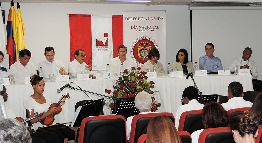 La Corte Constitucional evoca en Buenaventura, memoria de magistrados sacrificados en Palacio de Justicia