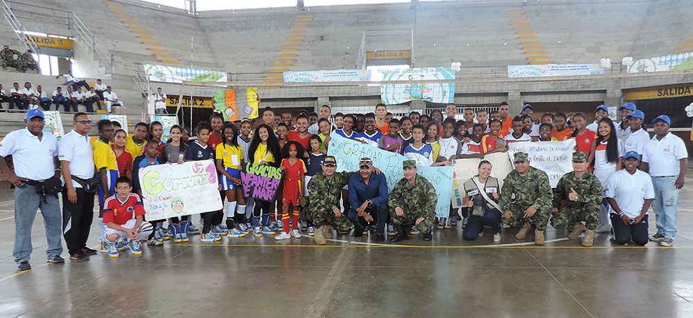 Jóvenes de Buenaventura participan nuevamente en jornada deportiva “Juega por la Vida”