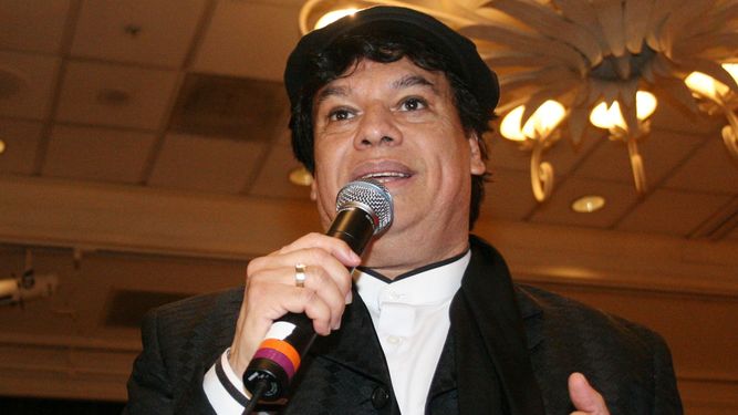 Juan Gabriel estrenó una nueva versión del tema Querida junto a Juanes