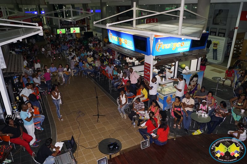 El Centro Comercial Viva Buenaventura felicita a todos los participantes del concurso de karaoke